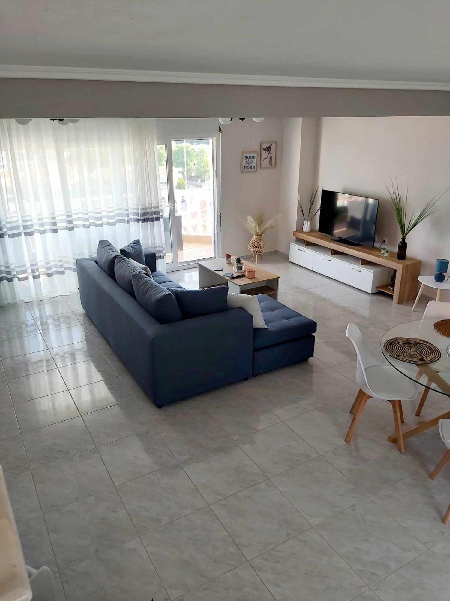 Upon The Hill Apartment Néa Péramos Екстериор снимка