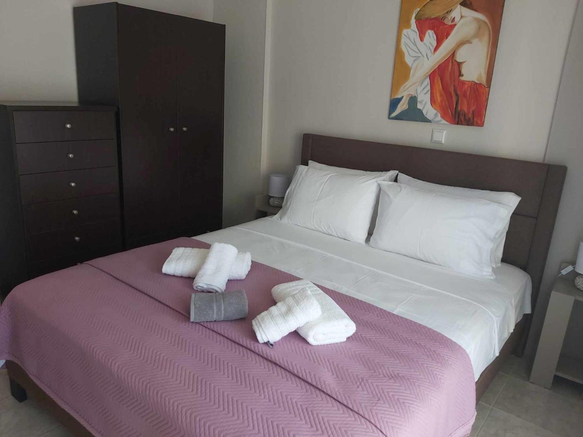 Upon The Hill Apartment Néa Péramos Екстериор снимка